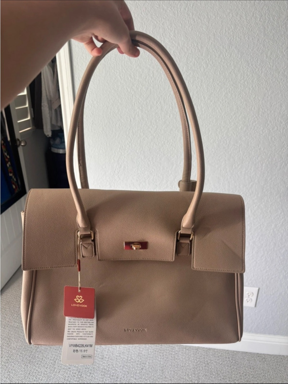 Lovevook purse new with tags!